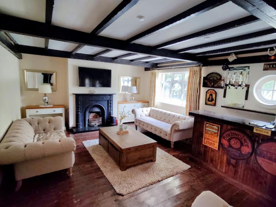 Entire Home At Ballysax House Newpark Dış mekan fotoğraf